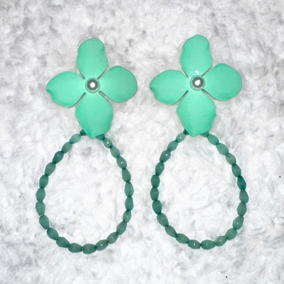 Green Floral Beaded Statement Drop Hoop Earrings - Picture 1 of 3